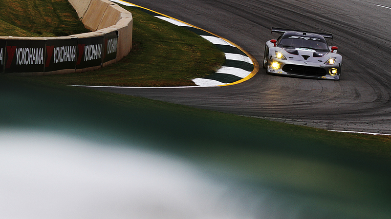 Illustration for article titled Entirely Gratuitous ALMS SRT Viper Porn